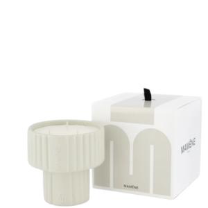 Bougie podium medium frida bl greig 200g