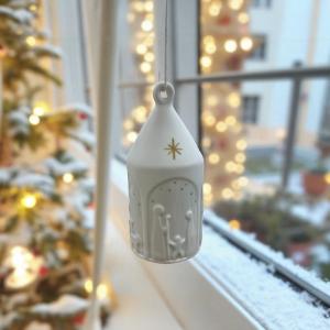 Maison noël a suspendre